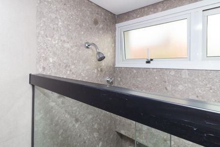 Casa à venda com 260m², 3 quartos e 3 vagasBanheiro da Suíte 3