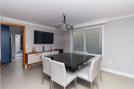 Casa à venda com 260m², 3 quartos e 3 vagasSala 2