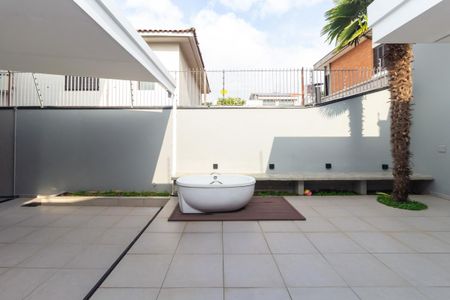 Casa à venda com 260m², 3 quartos e 3 vagasQuintal 