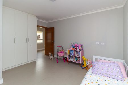 Casa à venda com 260m², 3 quartos e 3 vagasSuíte 2