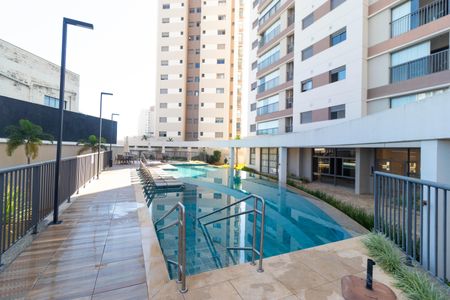Apartamento à venda com 107m², 2 quartos e 2 vagasÁrea comum - Piscina