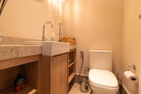 Apartamento à venda com 107m², 2 quartos e 2 vagasLavabo