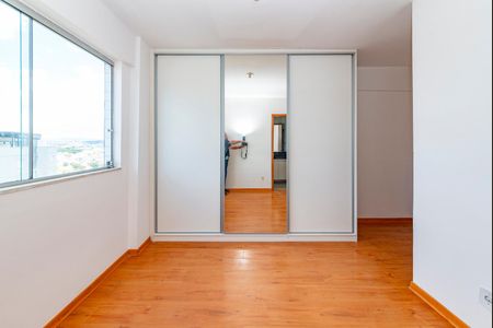 Apartamento à venda com 183m², 4 quartos e 2 vagasSuíte