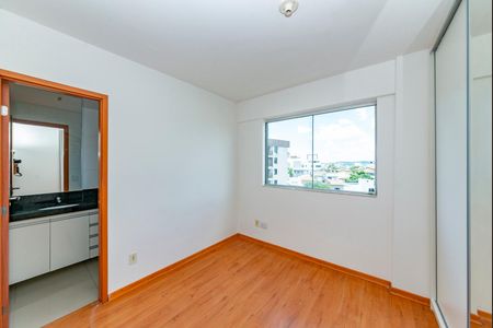 Apartamento à venda com 183m², 4 quartos e 2 vagasSuíte