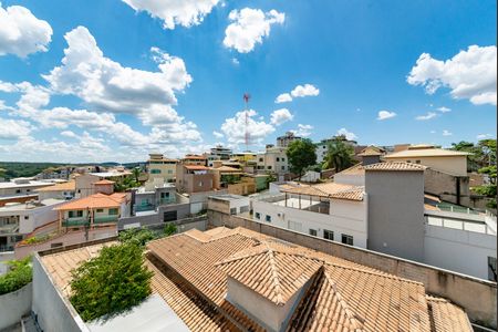 Apartamento à venda com 183m², 4 quartos e 2 vagasQuarto 2 - Vista