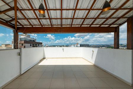 Apartamento à venda com 183m², 4 quartos e 2 vagasVaranda