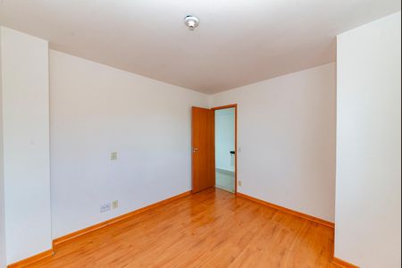 Apartamento à venda com 183m², 4 quartos e 2 vagasQuarto 4