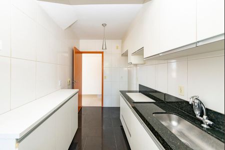 Apartamento à venda com 183m², 4 quartos e 2 vagasCozinha