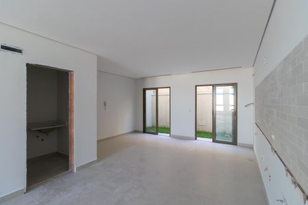Casa de condomínio à venda com 150m², 2 quartos e 2 vagas Casa de condomínio à venda com 150m², 2 quartos e 2 vagasCozinha