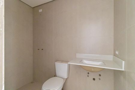 Casa de condomínio à venda com 150m², 2 quartos e 2 vagas Casa de condomínio à venda com 150m², 2 quartos e 2 vagasBanheiro da suíte 1