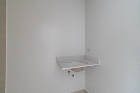 Casa de condomínio à venda com 150m², 2 quartos e 2 vagas Casa de condomínio à venda com 150m², 2 quartos e 2 vagasBanheiro social