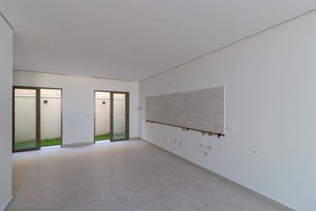 Casa de condomínio à venda com 150m², 2 quartos e 2 vagas Casa de condomínio à venda com 150m², 2 quartos e 2 vagasCozinha