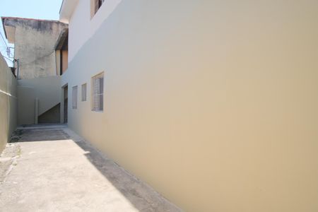 Casa para alugar com 130m², 1 quarto e 2 vagasQuintal