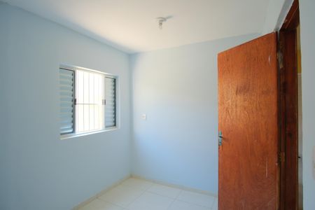 Casa para alugar com 130m², 1 quarto e 2 vagasQuarto