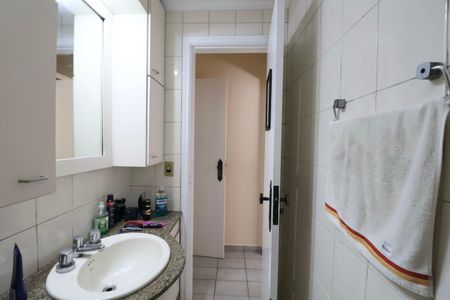 Apartamento para alugar com 130m², 4 quartos e 1 vaga Apartamento para alugar com 130m², 4 quartos e 1 vagaBanheiro Suíte