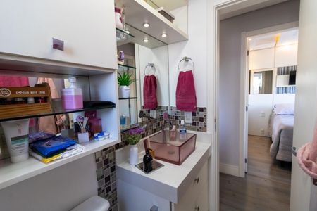 Apartamento para alugar com 45m², 2 quartos e sem vagaBanheiro