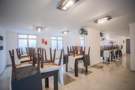 Apartamento à venda com 63m², 2 quartos e 1 vaga Apartamento à venda com 63m², 2 quartos e 1 vagaÁrea comum - Salão de festas