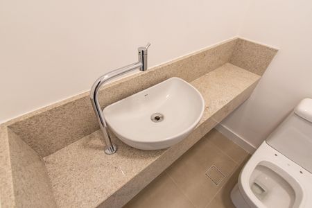 Apartamento à venda com 81m², 2 quartos e 1 vaga Apartamento à venda com 81m², 2 quartos e 1 vagaLavabo