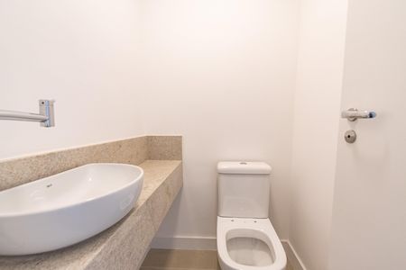 Apartamento à venda com 81m², 2 quartos e 1 vaga Apartamento à venda com 81m², 2 quartos e 1 vagaLavabo