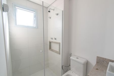 Apartamento à venda com 81m², 2 quartos e 1 vaga Apartamento à venda com 81m², 2 quartos e 1 vagaBanheiro da suíte 2