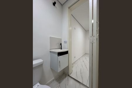 Apartamento para alugar com 70m², 2 quartos e sem vaga Apartamento para alugar com 70m², 2 quartos e sem vagaBanheiro da Suíte