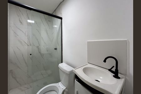 Apartamento para alugar com 70m², 2 quartos e sem vaga Apartamento para alugar com 70m², 2 quartos e sem vagaBanheiro da Suíte