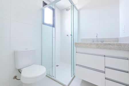 Apartamento para alugar com 95m², 1 quarto e 2 vagas Apartamento para alugar com 95m², 1 quarto e 2 vagasBanheiro da Suíte