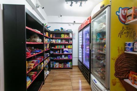 Apartamento à venda com 47m², 2 quartos e 1 vagaÁrea Comum - Mini Mercado