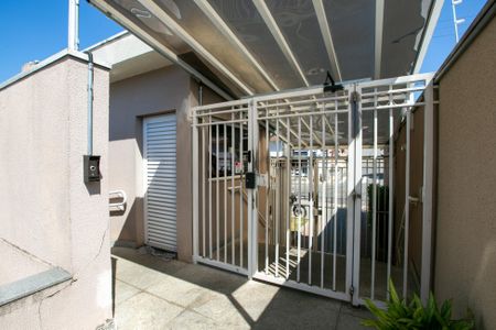 Apartamento à venda com 47m², 2 quartos e 1 vagaEntrada do Condomínio