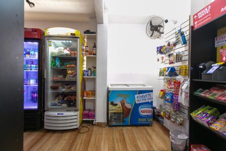 Apartamento à venda com 47m², 2 quartos e 1 vagaÁrea Comum - Mini Mercado