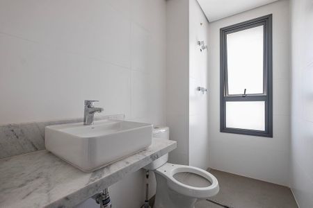 Apartamento à venda com 122m², 3 quartos e 2 vagasSuíte 3 - Banheiro