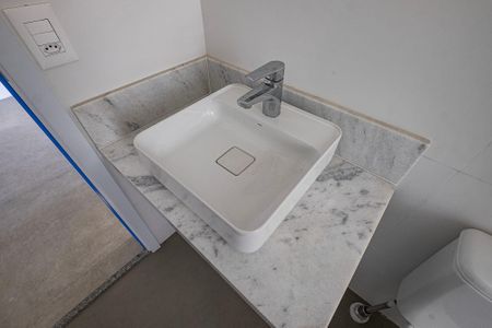 Apartamento à venda com 122m², 3 quartos e 2 vagasSuíte 3 - Banheiro