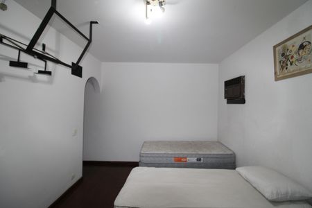 Apartamento à venda com 750m², 3 quartos e 6 vagasQuarto 3