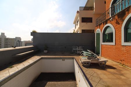 Apartamento à venda com 750m², 3 quartos e 6 vagasÁrea Comum