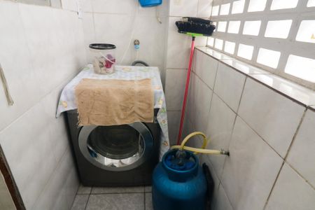 Apartamento à venda com 76m², 2 quartos e 1 vagaÁrea de Serviço