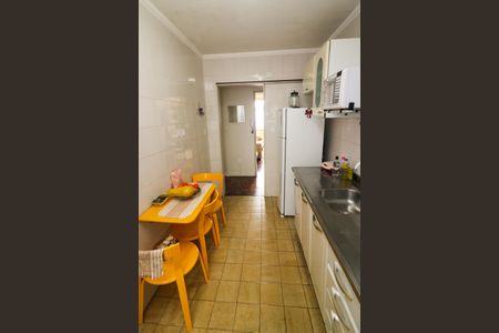 Apartamento à venda com 76m², 2 quartos e 1 vagaCozinha