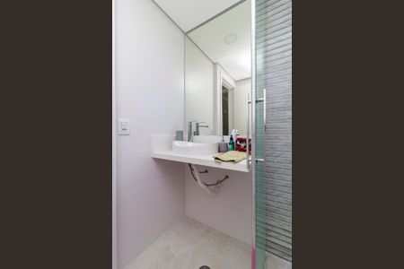 Apartamento à venda com 76m², 2 quartos e 2 vagasBanheiro