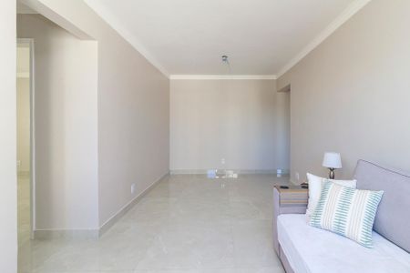 Apartamento à venda com 76m², 2 quartos e 2 vagasSala