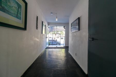 Apartamento à venda com 76m², 2 quartos e 2 vagasHall Social