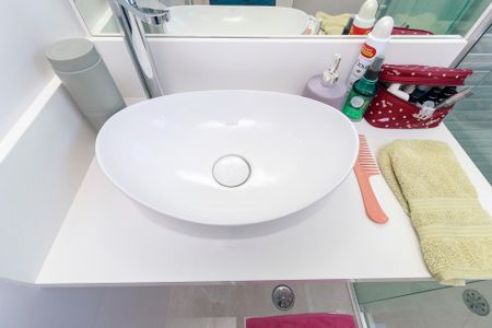 Apartamento à venda com 76m², 2 quartos e 2 vagasBanheiro