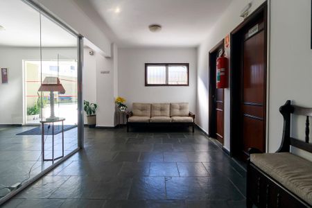 Apartamento à venda com 76m², 2 quartos e 2 vagasHall Social