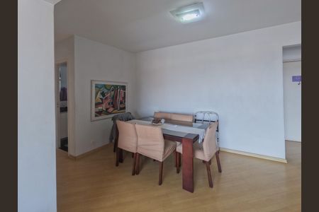 Apartamento à venda com 110m², 3 quartos e 2 vagasSala