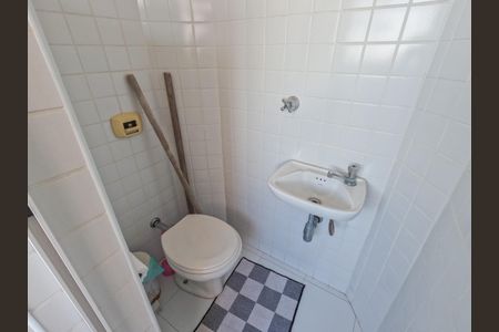 Apartamento à venda com 110m², 3 quartos e 2 vagasBanheiro de Serviço