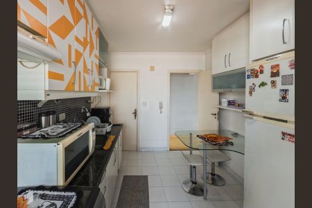 Apartamento à venda com 110m², 3 quartos e 2 vagasCozinha