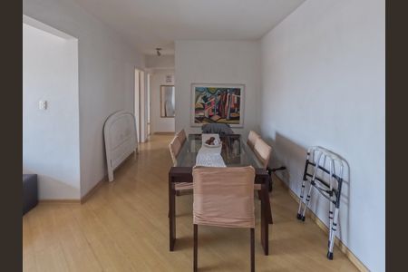 Apartamento à venda com 110m², 3 quartos e 2 vagasSala