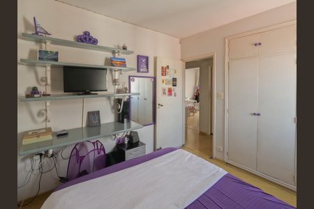 Apartamento à venda com 110m², 3 quartos e 2 vagasQuarto 3