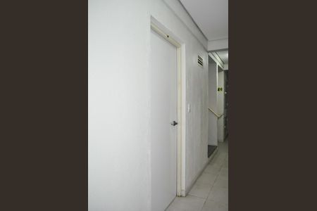 Studio para alugar com 35m², 1 quarto e sem vaga Studio para alugar com 35m², 1 quarto e sem vagaCorredor