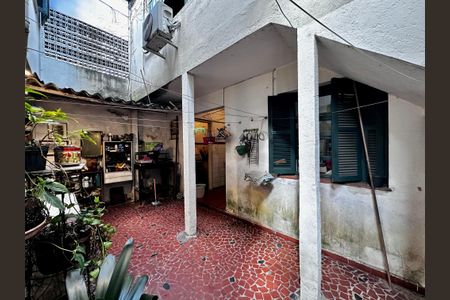 Casa à venda com 128m², 3 quartos e 1 vaga Casa à venda com 128m², 3 quartos e 1 vagaQuintal