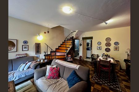 Casa à venda com 128m², 3 quartos e 1 vaga Casa à venda com 128m², 3 quartos e 1 vagaSala