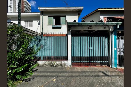 Casa à venda com 128m², 3 quartos e 1 vaga Casa à venda com 128m², 3 quartos e 1 vagaFachada